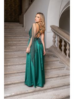   Scarlett - špeciálne maxi šaty s prekríženou látkou na chrbte a flitrovým tylom, v zelenej farbe 