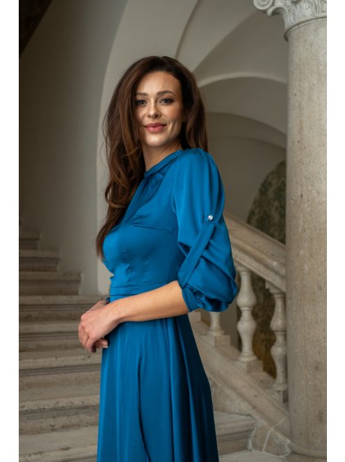 Dia - maxi šaty s dlhým rukávom na gombíky z ľahkého saténového materiálu, v petrolejovej farbe