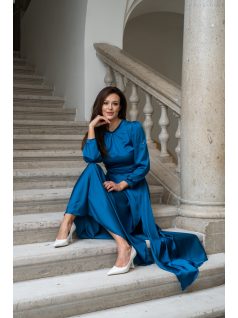   Dia - maxi šaty s dlhým rukávom na gombíky z ľahkého saténového materiálu, v petrolejovej farbe