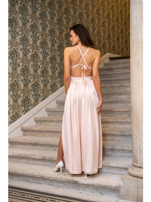 Emma - broskyňové maxi šaty s výstrihom do V so špeciálnym zadným dielom z ľahkého saténového materiálu