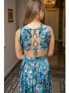 Kamilla - špeciálne maxi šaty so šnurovaním na chrbte, vzorované, z light saténového materiálu