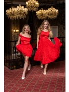 Frida - saténové midi šaty s padavými ramenami a tylovou aplikáciou na sukni, v červenej farbe