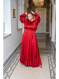   Clarissa - maxi šaty s dlhým rukávom a volánovým spodkom, z light saténového materiálu vo višňovo-červenej farbe