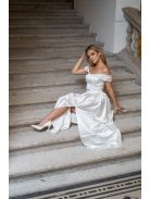 Rebeka - nariasená maxi sukňa z bieleho, saténového materiálu