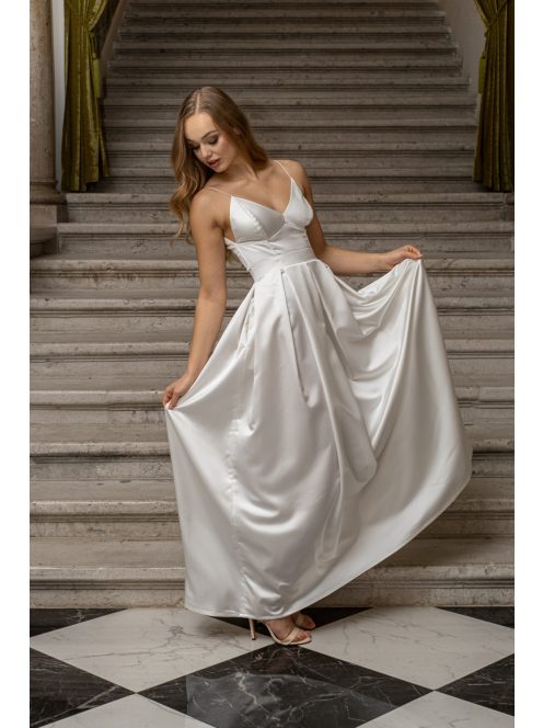 Zenina - saténové maxi šaty s výstrihom do V a špagetovými ramienkami, v bielej farbe