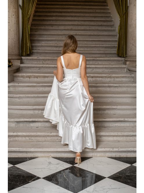 Evelin - saténové maxi šaty s volánovým lemom a  hrubými ramienkami, v bielej farbe