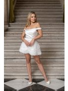 Frida - saténové mini šaty s padavými ramenami a tylovou aplikáciou na sukni, v bielej farbe