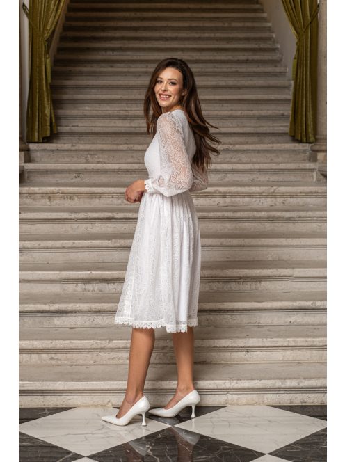 Csinszka - čipkované midi šaty s dlhým rukávom, v bielej farbe