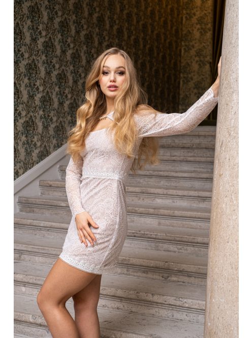 Lotti - čipkované, puzdrové mini šaty s dlhým rukávom, v bielej farbe