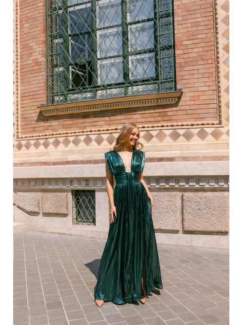 Johanna – sötétzöld pliszírozott alkalmi ruha mély dekoltázzsal