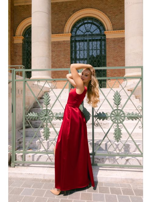 Maya - bordópiros szatén alkalmi ruha átlapolt rakásos szoknyával