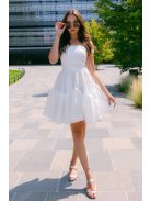 Fridra - fehér jacquard mini ruha ejtett vállakkal és rakott szoknyával