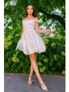 Fridra - fehér jacquard mini ruha ejtett vállakkal és rakott szoknyával