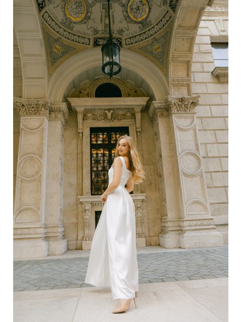 Maya – fehér light szatén maxi ruha átlapolt rakott szoknyával