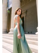 Niko – lágy szatén maxi ruha csípővonalban szabott fazonnal zsálya színben