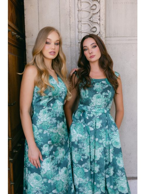 Frida – virágmintás szatén maxi ruha ejtett vállú elasztikus felsőrésszel 