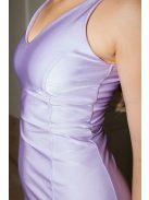 Annabella – elastické maxi šaty vo farbe poetry s dekoltom a výstrihom chrbtovej časti do V