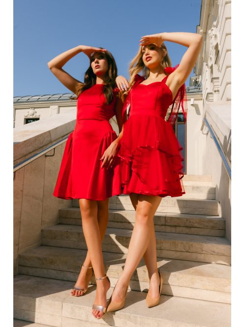 Elena – Červené saténové mini šaty s tylovou sukňou a s ramienkami so zaväzovaním na mašľu
