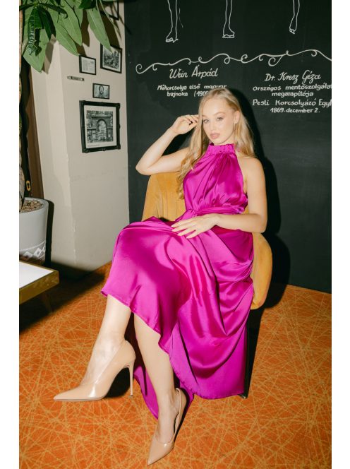 Olga – Magenta light szatén maxi ruha megkötős nyakkal és bő szabással